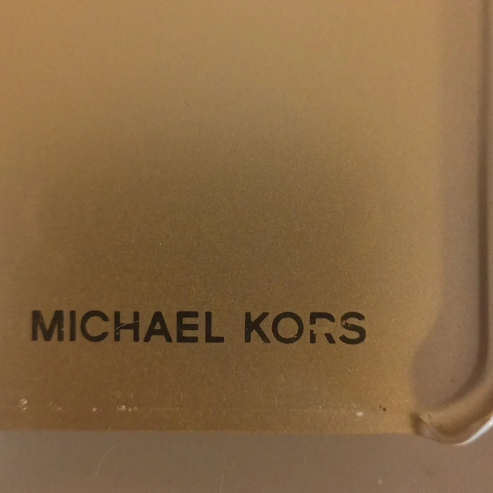 Michael Kors apple iPhone 6 case gold